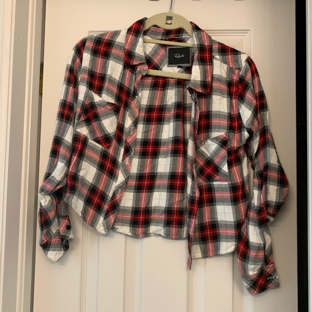 COPY - Cropped plaid red white and black flannel